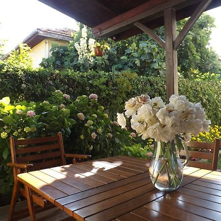 Guest House Hiora Achtopol Exterior foto