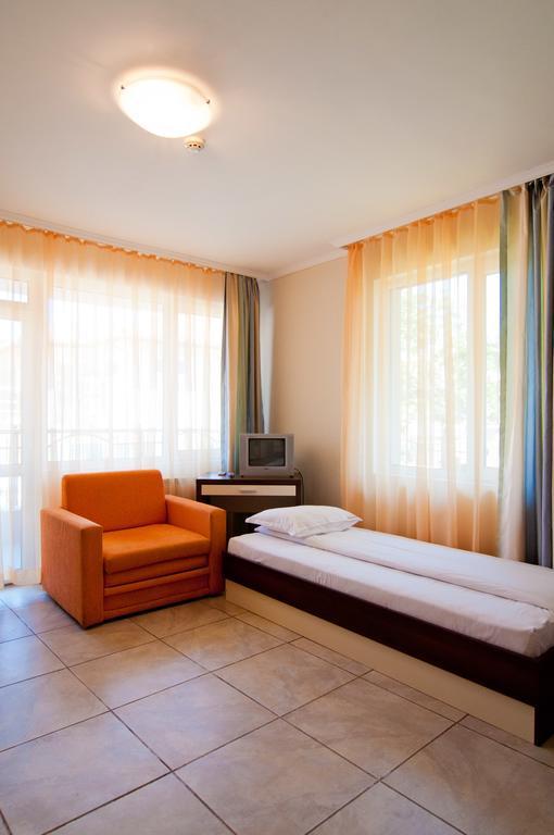 Guest House Hiora Achtopol Exterior foto