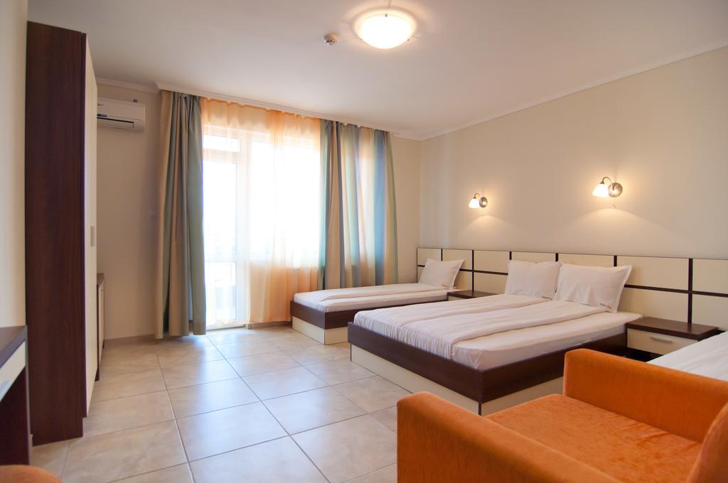 Guest House Hiora Achtopol Exterior foto