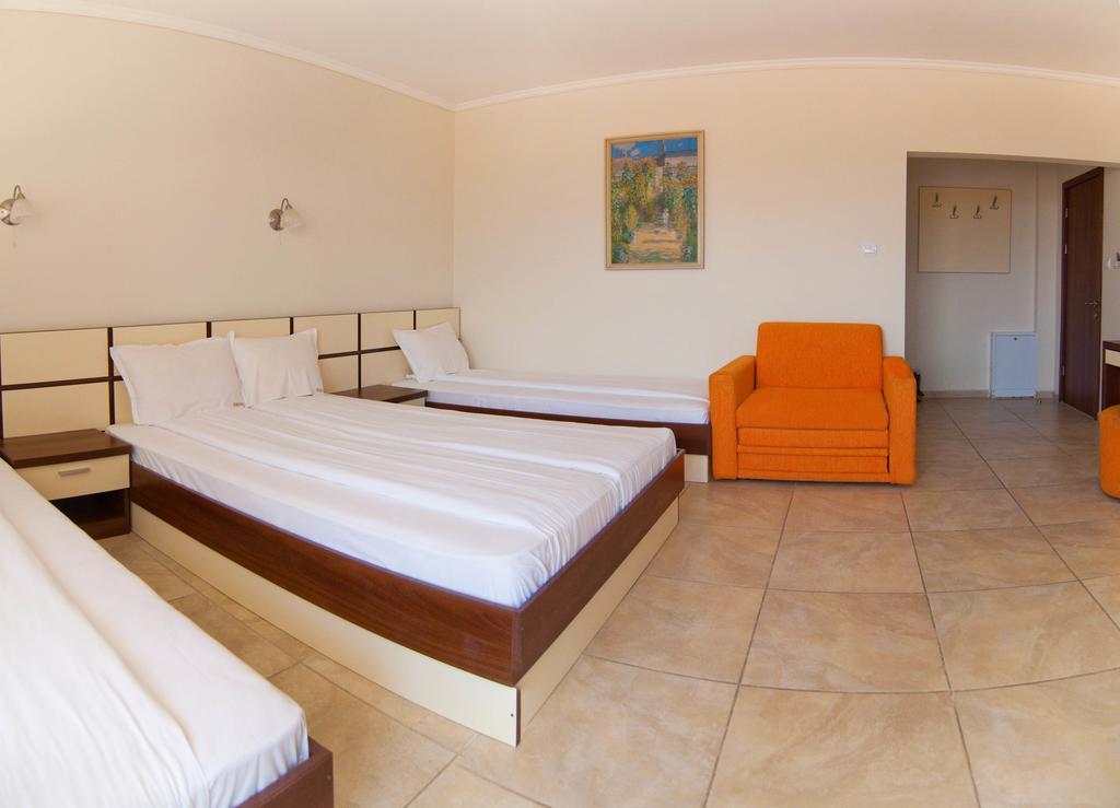 Guest House Hiora Achtopol Exterior foto
