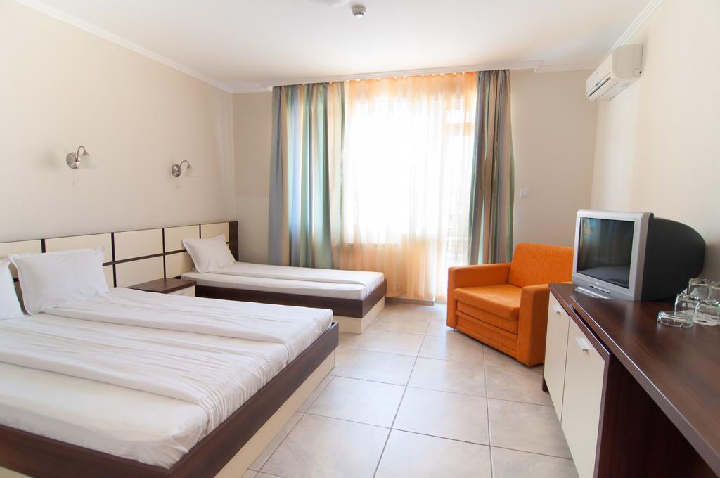 Guest House Hiora Achtopol Exterior foto